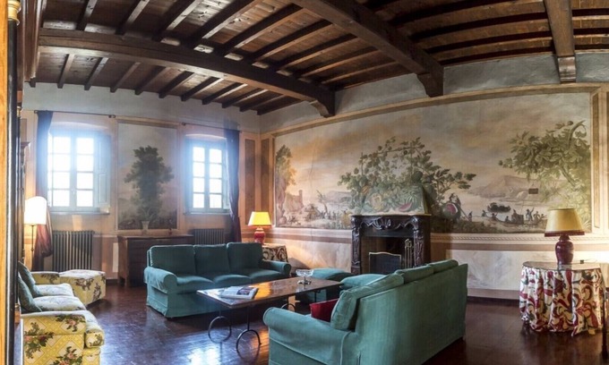 Robecco D'Oglio Villa | Villa de época magnífica con piscina privada en un oasis relajante