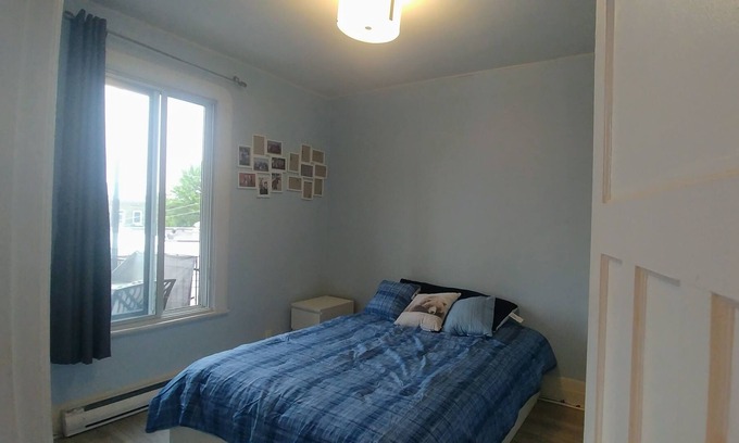 Verdun Casa | Superb renovated apartment near the metro and the river o