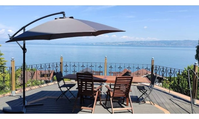 Lugrin Apartamento | Vrbo Property