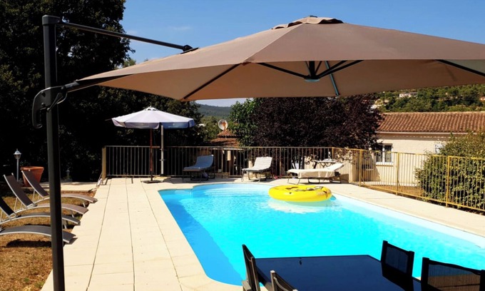 Gareoult Villa | Fantástica villa 4 frentes
