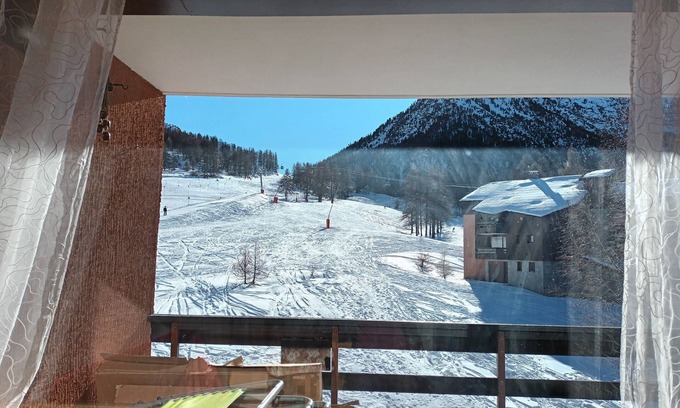 Montgenevre Apartamento | Superbe 3-pièces au Pied des Pistes, Plein sud