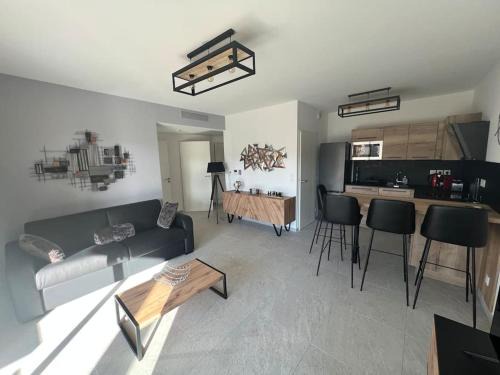 Saint-Mandrier-sur-Mer Apartamento | Superbe Appartement Neuf aucalme