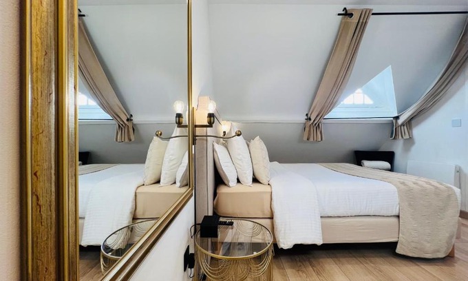 Ris Orangis Apartamento | Superbe appartement avec jardin et parking privé