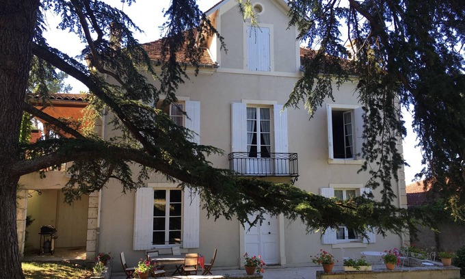 Montpezat Casa | Superbe Maison de Caractère Avec Piscine sur 7 Hectares de Terrain