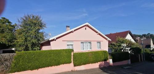 Altkirch Casa | Superbe maison 3 chambres 1 étage et sous-sol, avec jardin et terrasse