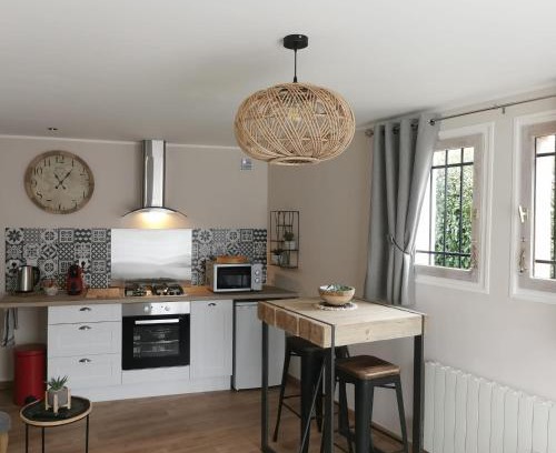 Nouan-le-Fuzelier Apartamento | Superbe studio cocooning au cœur de la Sologne.