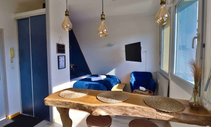 Montbeliard Apartamento | Superbe Studio Cosy Atypique 3 Étoiles