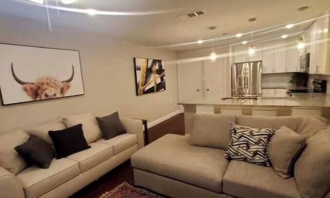 Mesquite Casa | SUPERHOST/Spacious Titun Enclave Rodeo < 1mile. Baby Crib,. IMPROVED. 12 ppl