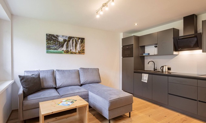 Eisenerz Apartamento | Superior mit IR-Sauna by Interhome