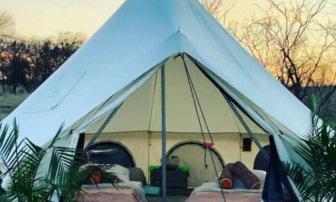 Lorena Alquiler De RV | Supernova Two-Starlite Glampground