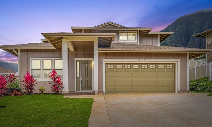 Makaha Valley Casa | 🌺 Support LOCAL: NEW! Mākaha Valley Home With Large Studio And Amazing Backyard