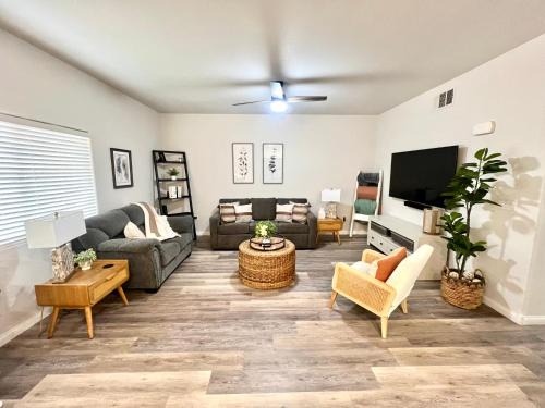 Mesquite Apartamento | Supreme updated Hawkridge Condo
