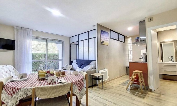 Argeles Gazost Apartamento | "sur la Rive du Gave": Appartement 40m2, 3 Étoiles, Petits Animaux Acceptés