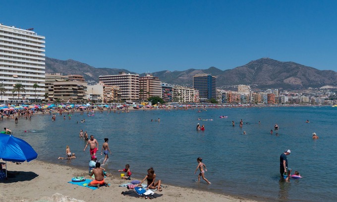 Fuengirola Apartamento | Sur Suites La Dorada
