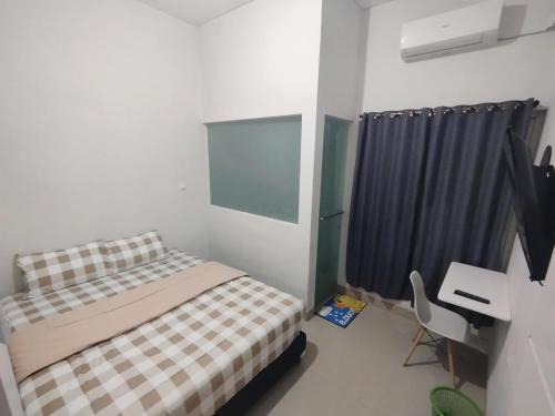 Sedati Casa | Surabaya Homestay Golden Rose Juanda