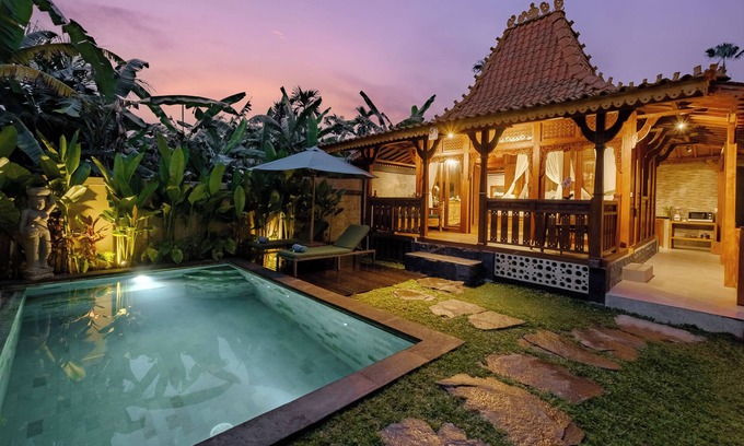 Kutuh Kaja Villa | Suraya Ubud Villa