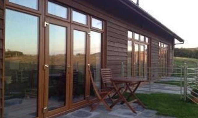 Shorwell Cabaña | Surf Shack - Impeccable 1-bed Cottage in Shorwell