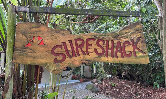 Dominicalito Casa | Surf Shack: 5 min to Beach/5 min to Waterfall: Great Wi-Fi -Sleeps 5