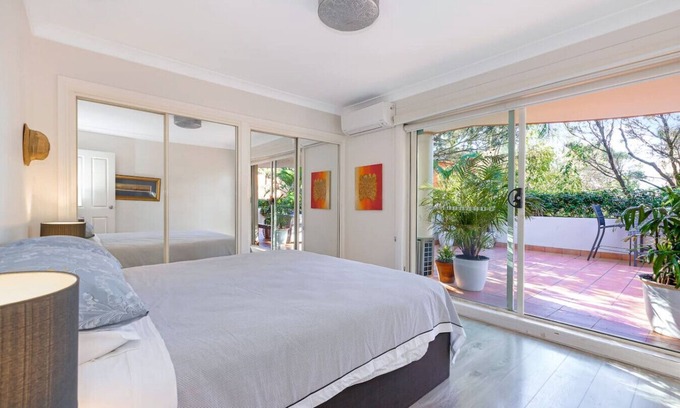 Dee Why Apartamento | Surfers Retreat on Oaks | 2 min walk to the beach