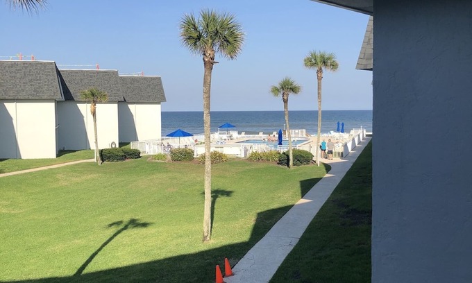 New Smyrna Beach Casa | Surfside Beach Condo