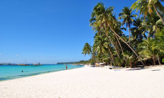 Manoc-Manoc Complejo | Surfside Boracay Resort