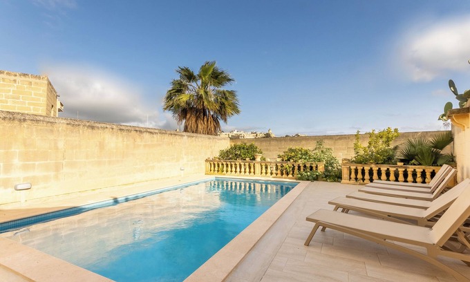 Kercem Casa | Surwig Gozitan Villa & Pool, Kercem Gozo, Malta