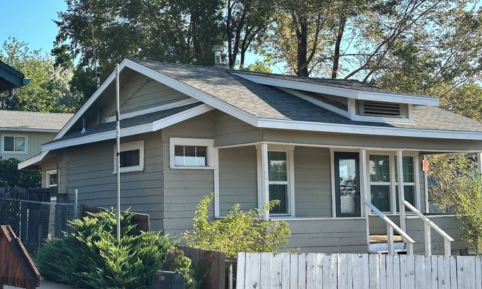 Susanville Casa | Susanville Mountain View close to Bizz Johnson Trail