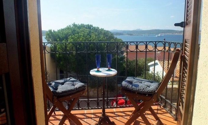 La Maddalena Apartamento | Suspended between sea and sky