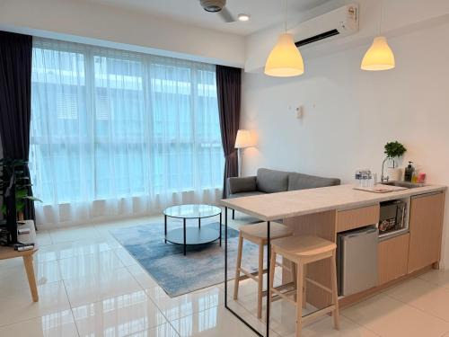 Kampung Sembulan Baru Apartamento | Sutera Avenue Eh Plus Homestay