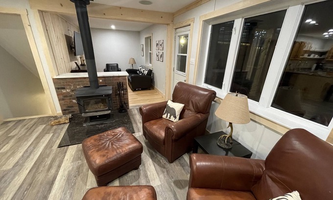 Amherst Cabina | Sutherlands Lake Lodge