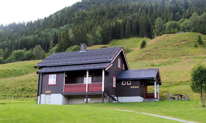 Al Casa | Svarteberg Drengestugu - cabin by Ål skisenter