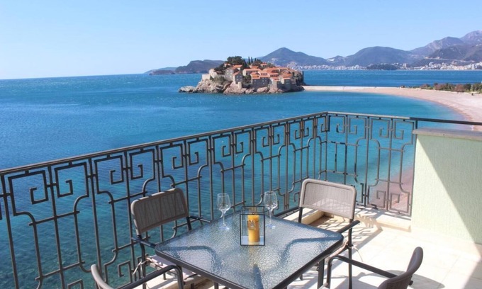 Sveti Stefan Apartamento | Sveti Stefan Beach Apartment
