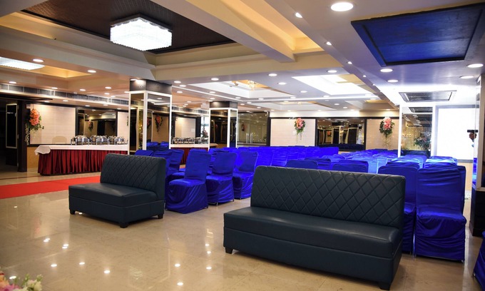 Patna Hotel | SVR HOTEL & BANQUET PATNA