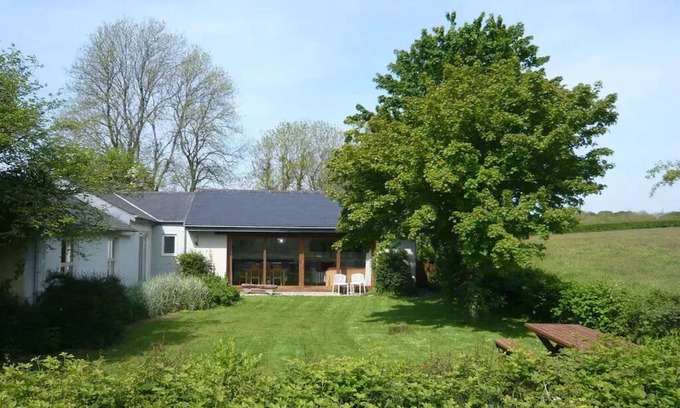 Kilgetty Casa | Swallow cottage