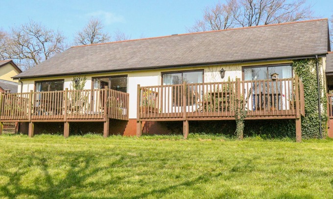 Holsworthy Cabina | Tragar, HOLSWORTHY