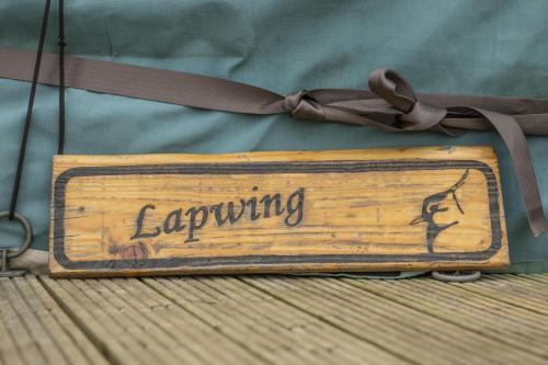 Hawes Casa | Swallow