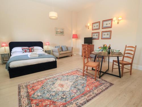 Cheltenham Casa | Swallow Studio
