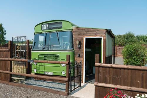 North Perrott Otro | Swallowfield Glamping-The Last Stop