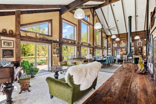 Salem Casa | Swallows Nest
