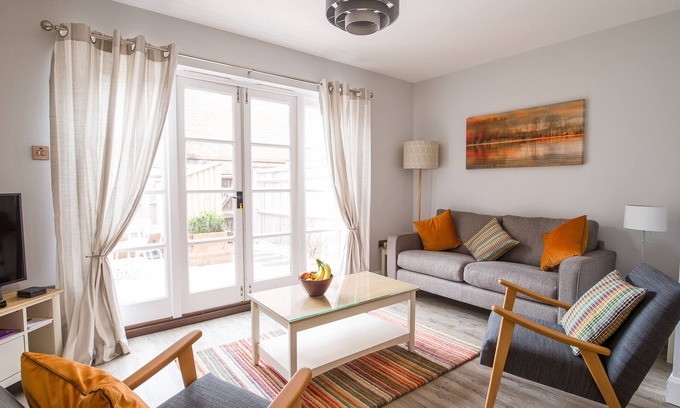 Arundel Cabaña | CASA SWAN, ideal para familias, con un jardín en Arundel, Ref 996726