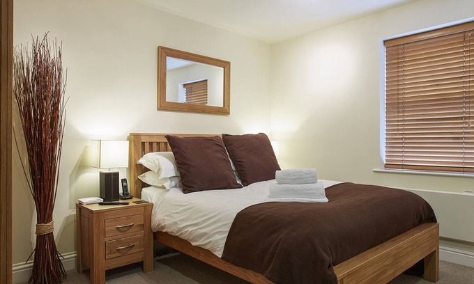 Swindon Apartamento | Swan Place by Viridian Apartments