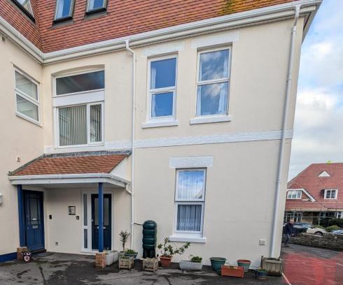 Swanage Apartamento | SWANAGE WELL PRESENTED 2 BEDROOM APARTMENT CLOSE to BEACH