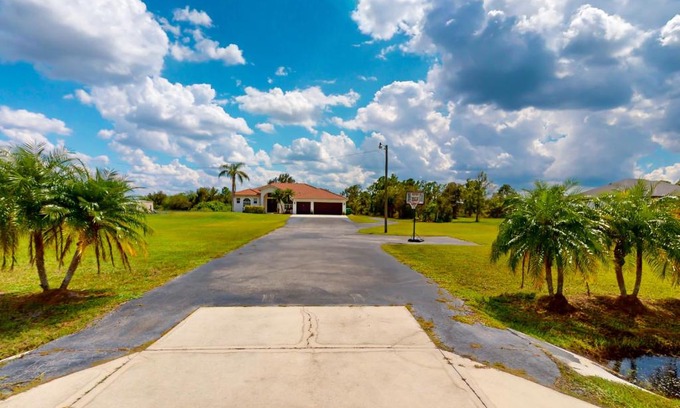 Rural Estates Casa | Swaying Palms Estate