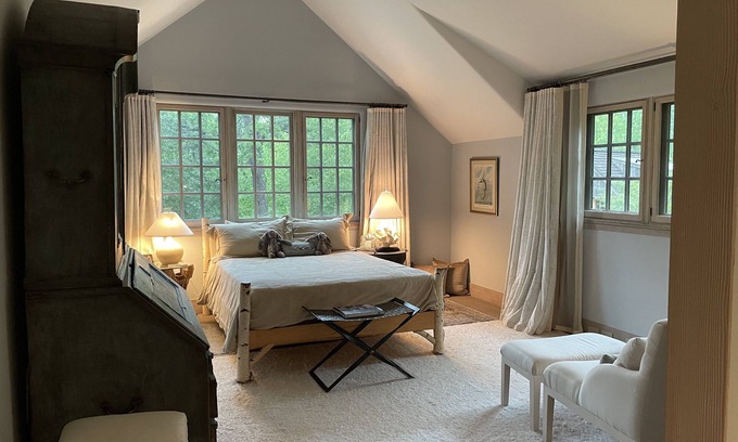 Kennebunkport Casa | Swedish Suite at Asante Sana
