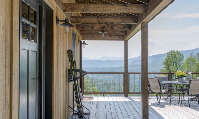 Jackson Casa | Vistas panorámicas, casa moderna ecológica con acabados de lujo