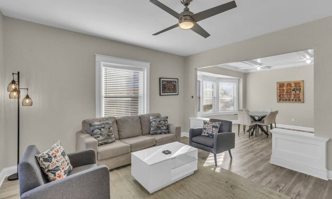 Kansas City Apartamento | Sweet and Saucy Kansas City
