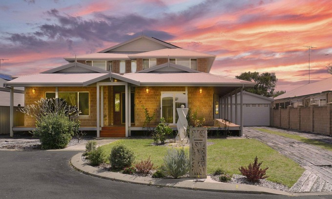 Geographe Casa | Sweet and Secret Castle
