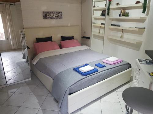 San Donato-San Vitale Apartamento | Sweet Apartment Suite Castelmerlo