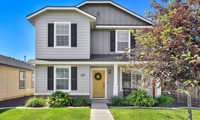 Meridian Casa | Sweet as a Peach - family friendly home!