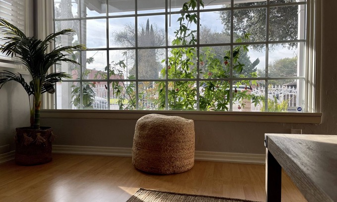 South Wrigley Casa | Sweet Boutique 2BEDRMs 1BATH house with Huge Backyard